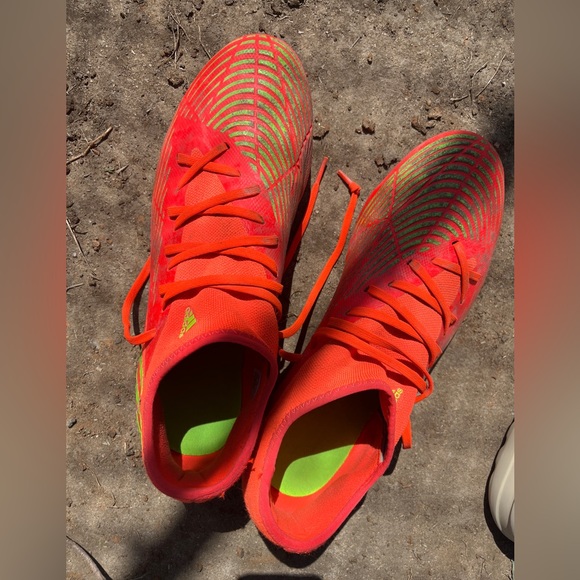 Adidas Predators MG cleats US 12 - Picture 1 of 2